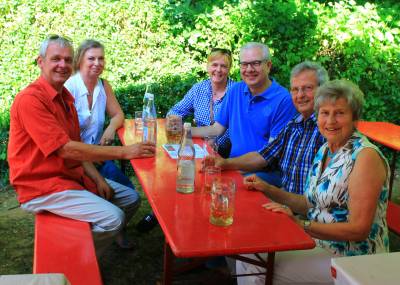 (V.l.: Uwe Mettendorf (stellv. Vorsitzender CDU Neckargartach), Iris Mettendorf (Mitgliederreferentin CDU Neckargartach), Lioba und Martin Diepgen, Peter und Margarete Hahn.
